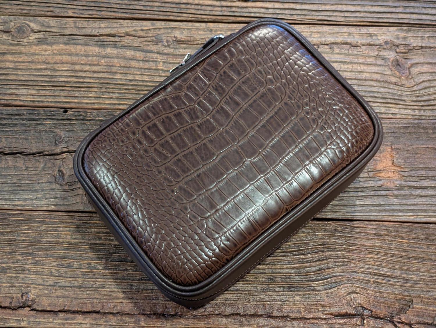 Brizard &amp; Co. Havana Traveler Croco Pattern Tobacco