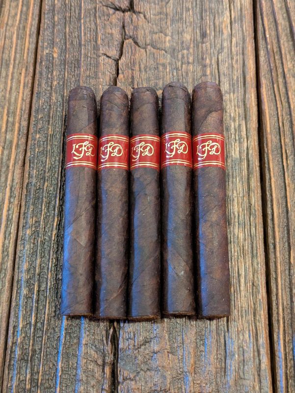 LFD El Carajon Cabinet Oscuro