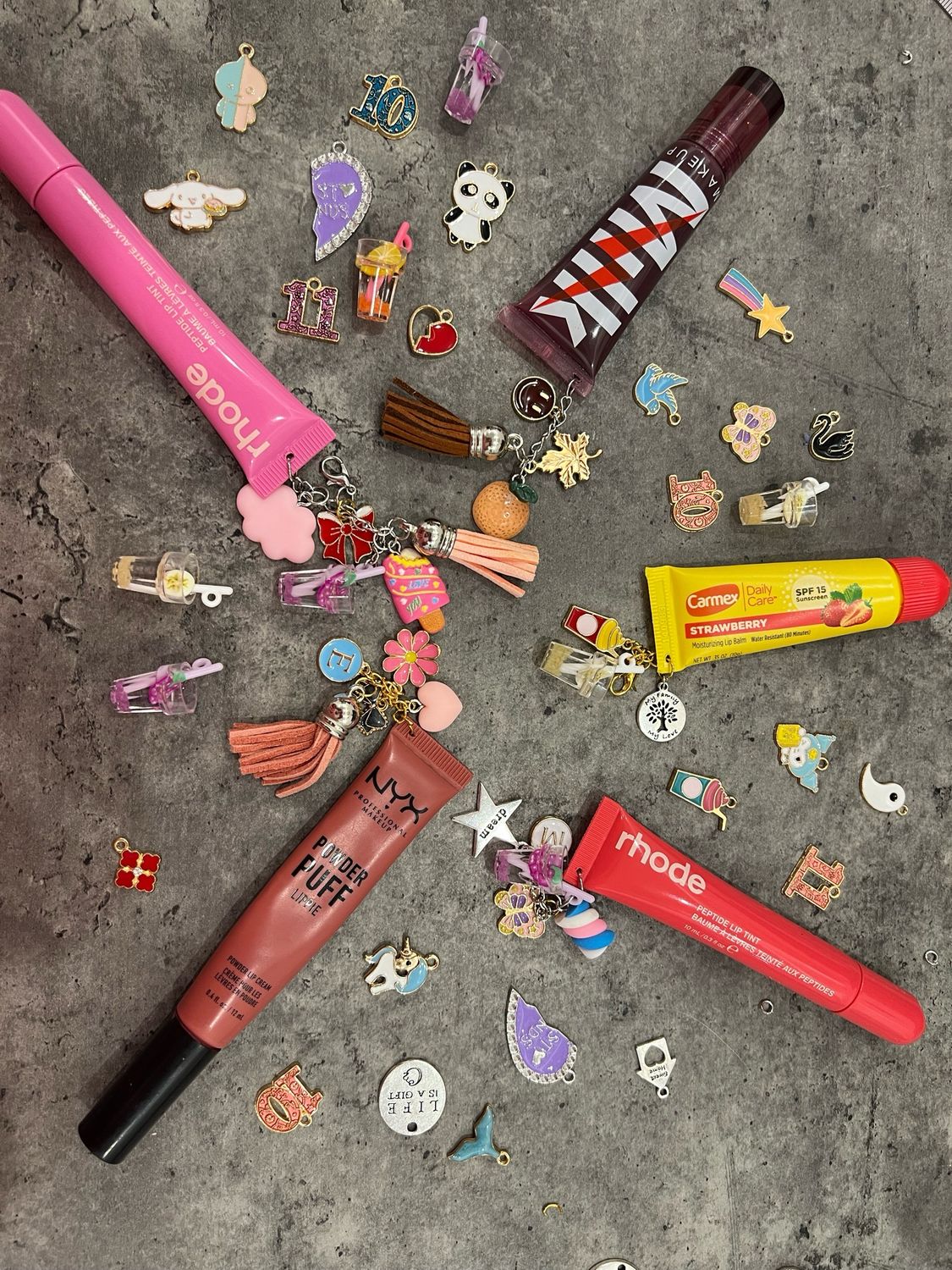 Costumize Your Lip Balm And Be Unique 😍💕!