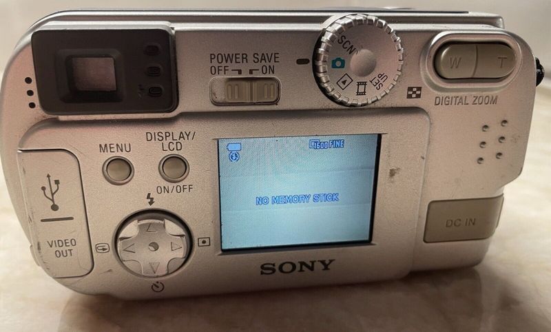 Sony cybershot p31