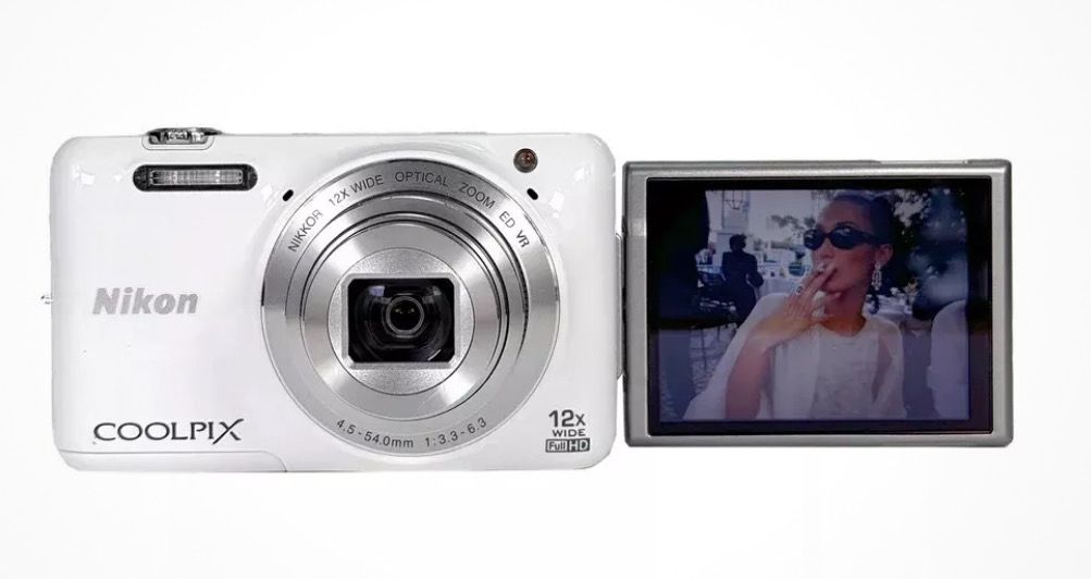 Nikon Coolpix S6600