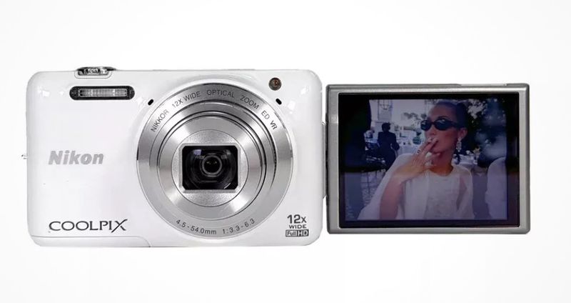 Nikon Coolpix S6600