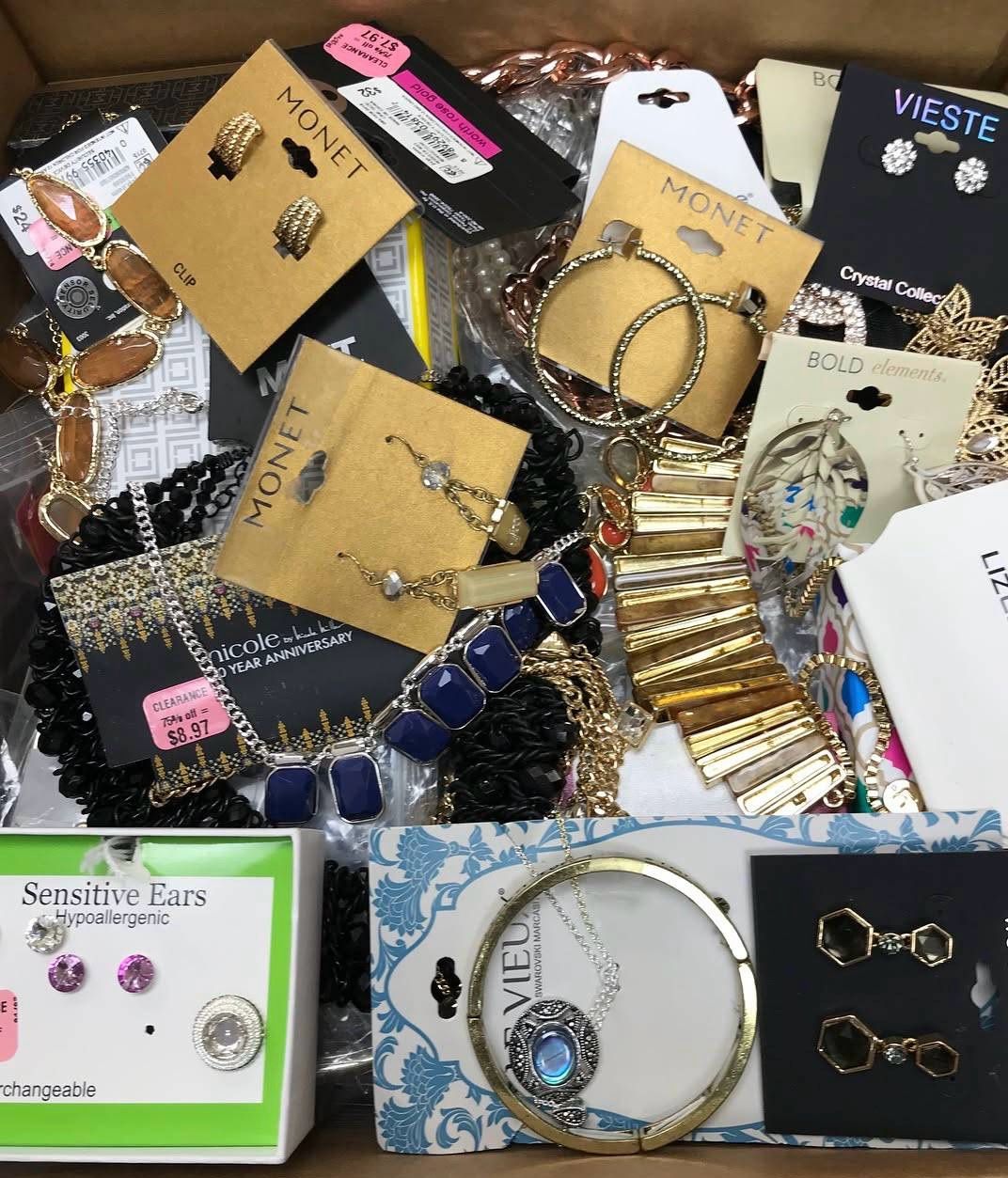 Brand New Jewelry Pallet