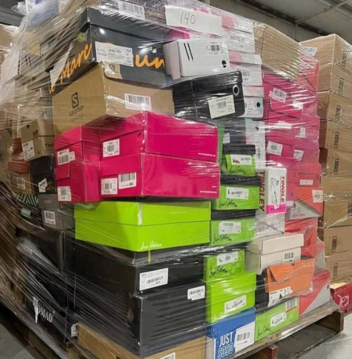 Branded Sneakers Pallets