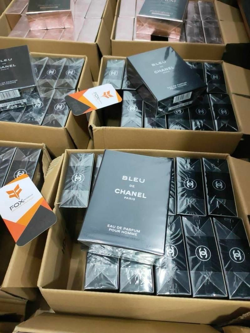 Authentic perfumes Pallets