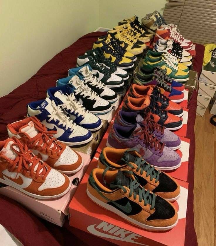 Wholesale Authentic Nike Shoes &amp; Apparel Pallets for Sale