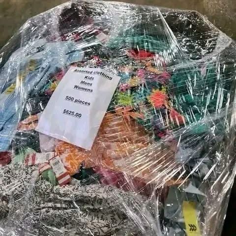 Clothing Pallets available now at our Warehouse!