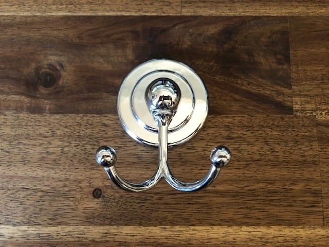 Gaudy Collection Robe Hook Chrome