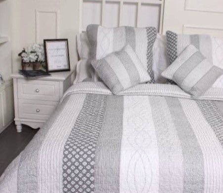 Hayden Quilt Set - 