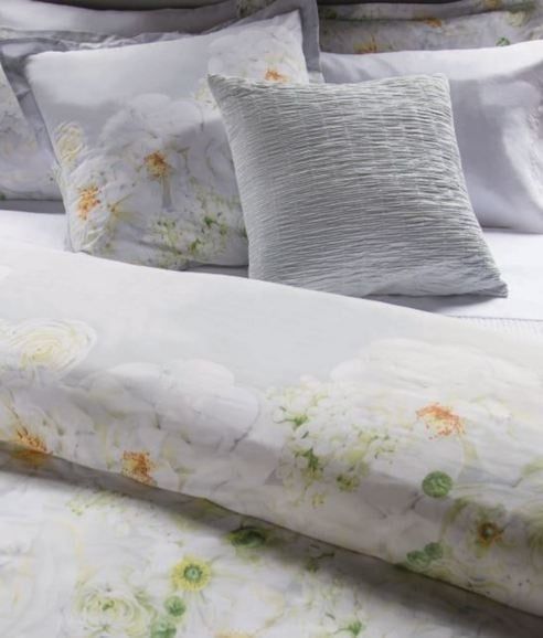 Victoria Duvet Set - Queen