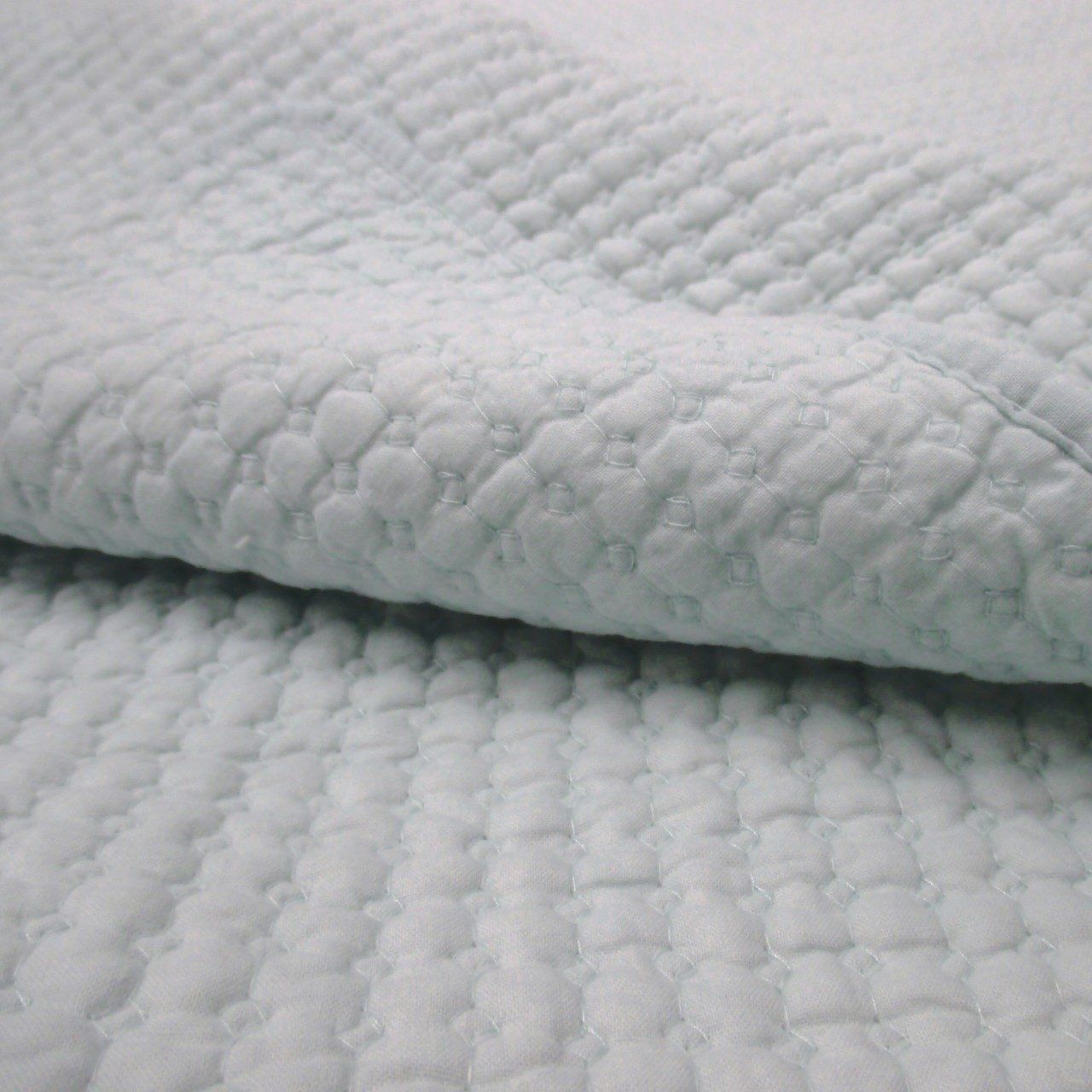 Waffle Robin Egg Blue Quilt Set - 
