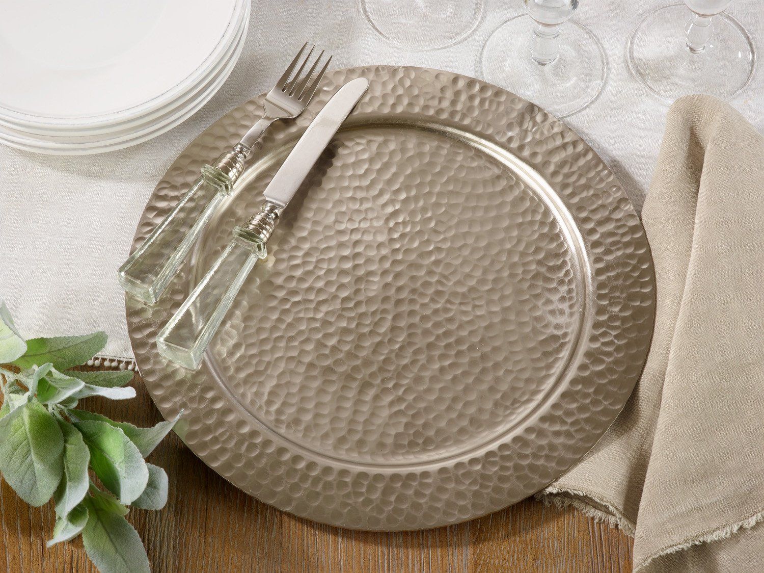 Hammered Charger - Silver