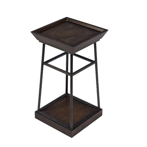 Hunt Country Drink Table
