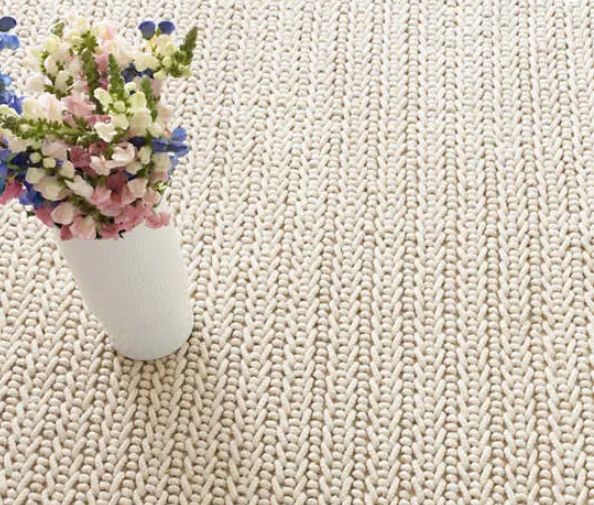 Veranda Ivory Indoor/Outdoor Rug - 2&quot; X 3&quot;