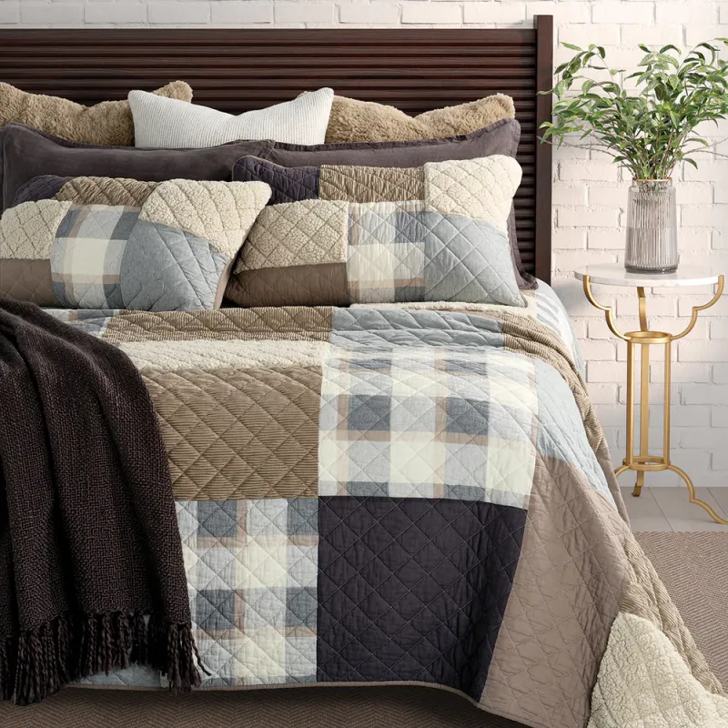 Alpine Quilt Set