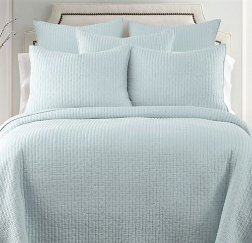 Waffle Robin Egg Blue Quilt Set - 