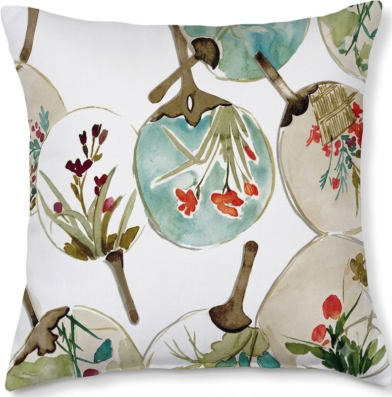 Hand Fan Toss Pillow
