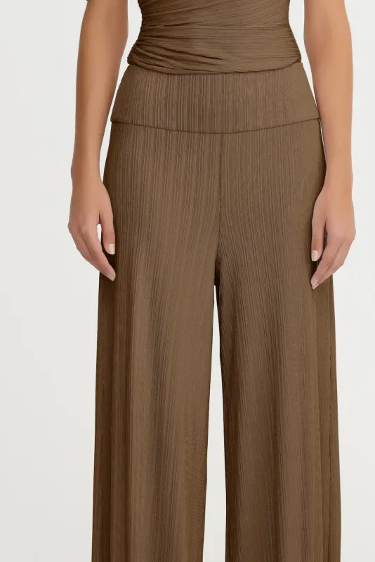 Coralie Pant