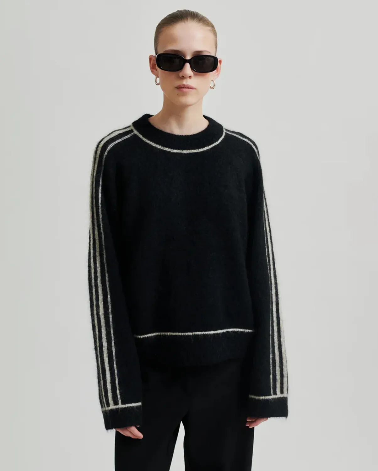 Rosemarie Knit O-Neck - Black