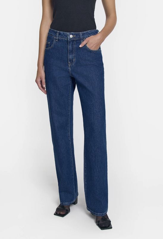 Eagles Jean - Mid Wash Blue