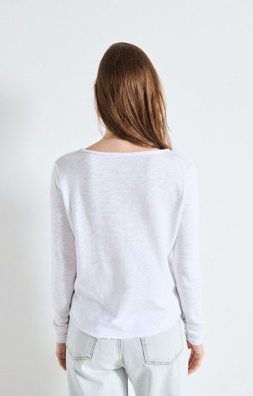 Sonoma Long Sleeve V-Neck - White