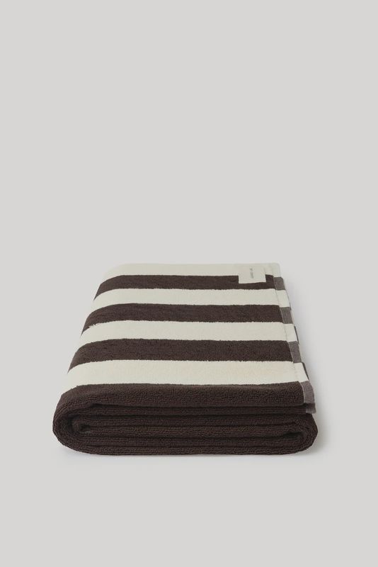 Signature Stripe Beach Towel - Ganache/Cream