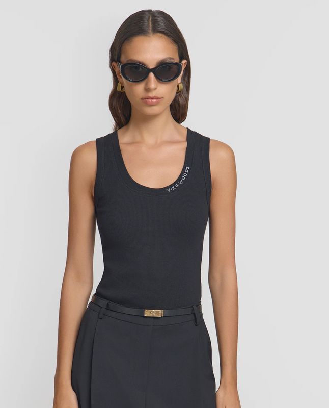Vik &amp; Woods Tank - Black