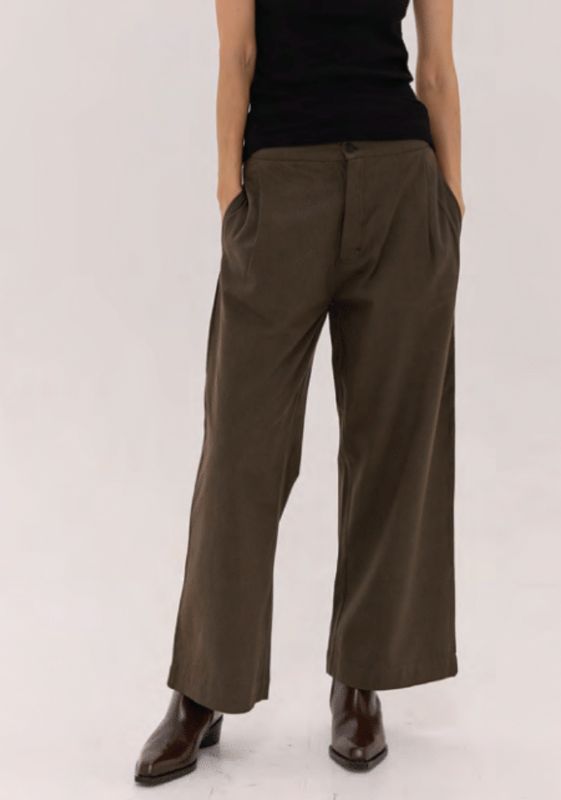 The Relaxed Tailored Pant - Dark Olive