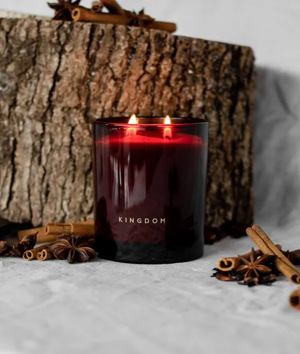 Clove &amp; Tobacco - Luxury Soy Candle
