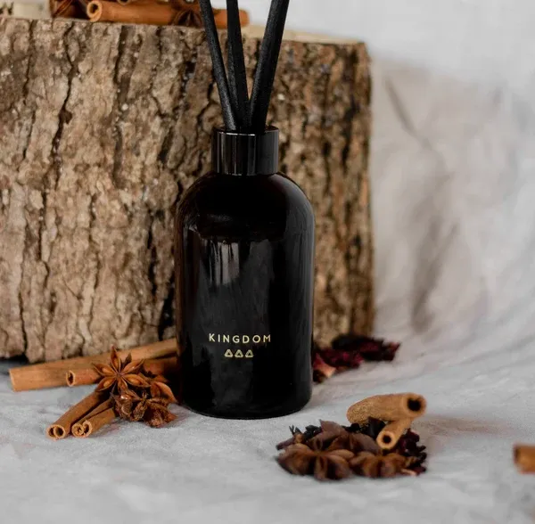 Clove &amp; Tobacco - Silk Fibre Diffuser
