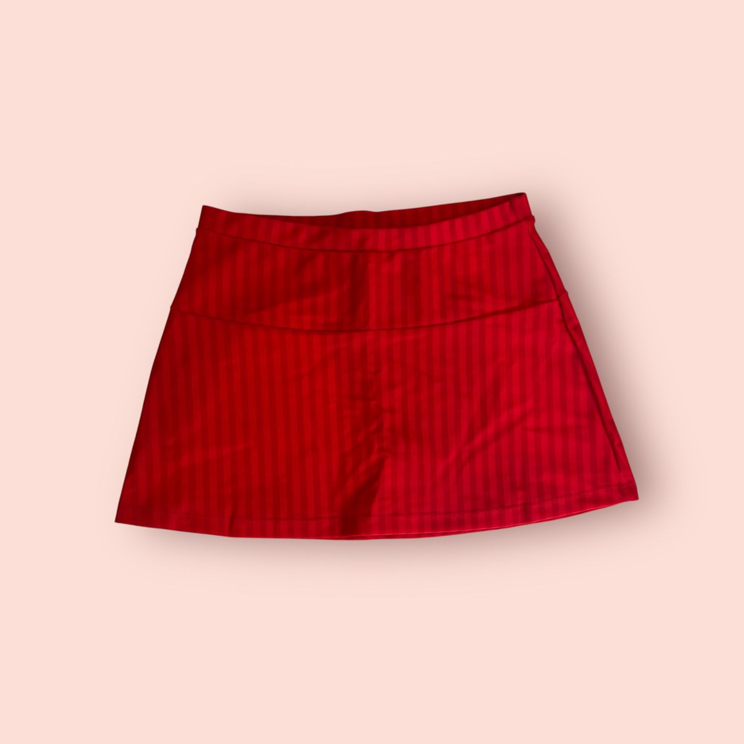 Skirt with shorts red, Size: 8