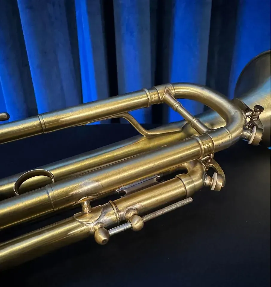 E.BENGE.Burbankバーバンクベンジ E.BENGE.Burbankバーバンクベンジ Burbank Trumpet 入荷 ! : JOY BRASS