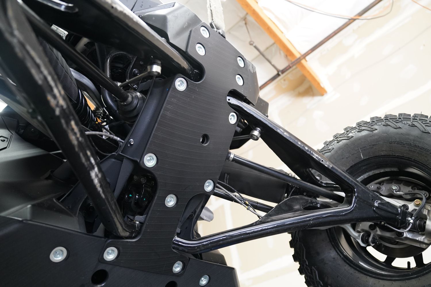 Can-Am Maverick R UHMW Skid Plate, UHMW Thickness: 1/2", Model: Maverick R, X-Brace: Add X-Brace