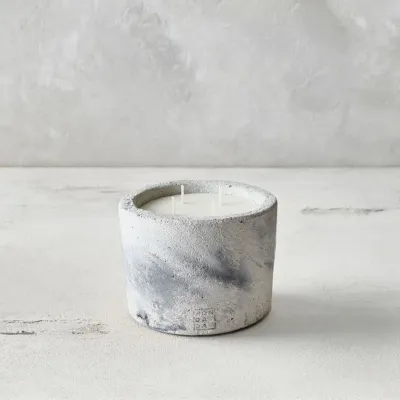 Geurkaars Mon Dada, Urban Grey, Small, Geur &#39;Desire Sky&#39;