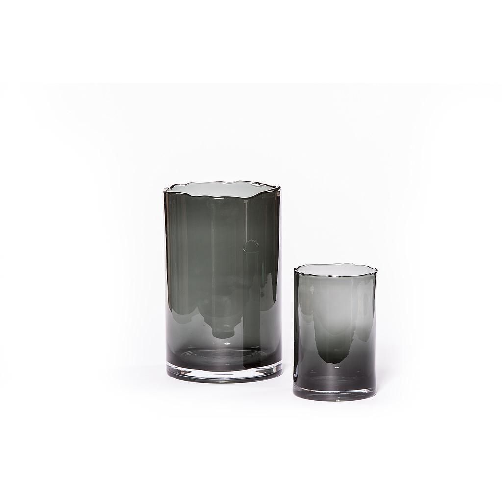 Vaas met gebroken rand, smoked glas, medium