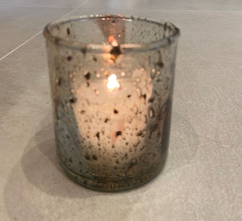 T-light holder spotted peach - Ø8 x 9cm