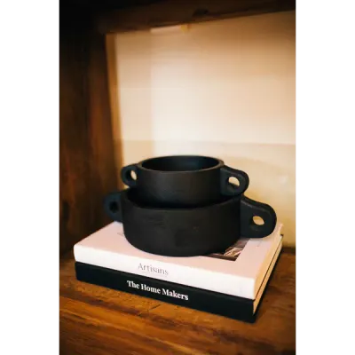 Chanelle Kom, Mangohout, medium