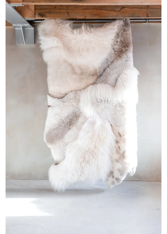 Melange schapenvacht tapijt wit en beige, 180x120cm toonzaalmodel