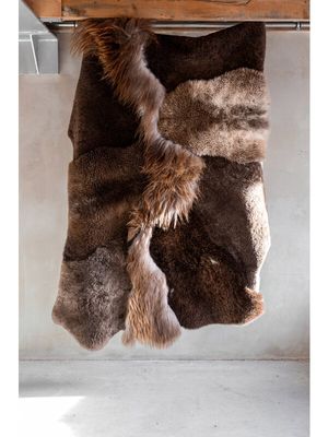 Melange schapenvacht tapijt bruin, 180x120cm Toonzaalmodel