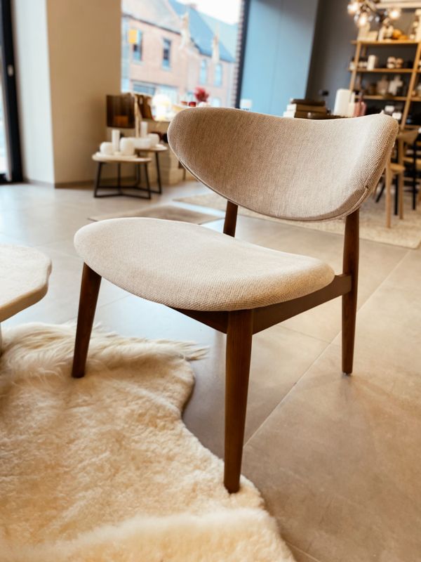 Summer Sale! Lounge stoel Emma Toonzaalmodel