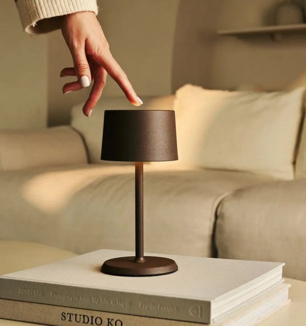 Oplaadbare lamp David, Mokka