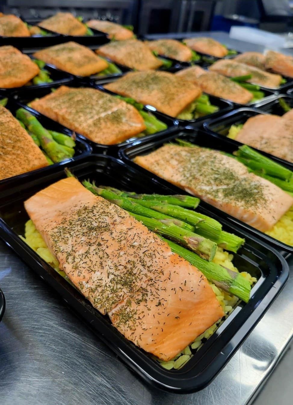 Lemon Dill Salmon w/ White Rice &amp; Asparagus