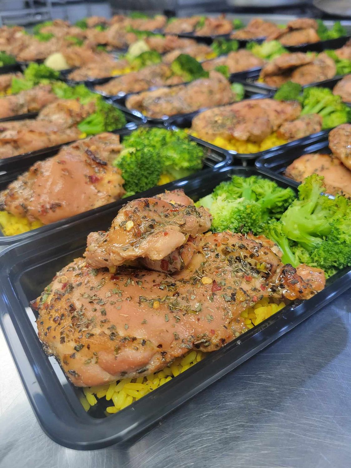 Chicken Adobo Thigh w/ White Rice &amp; Broccoli