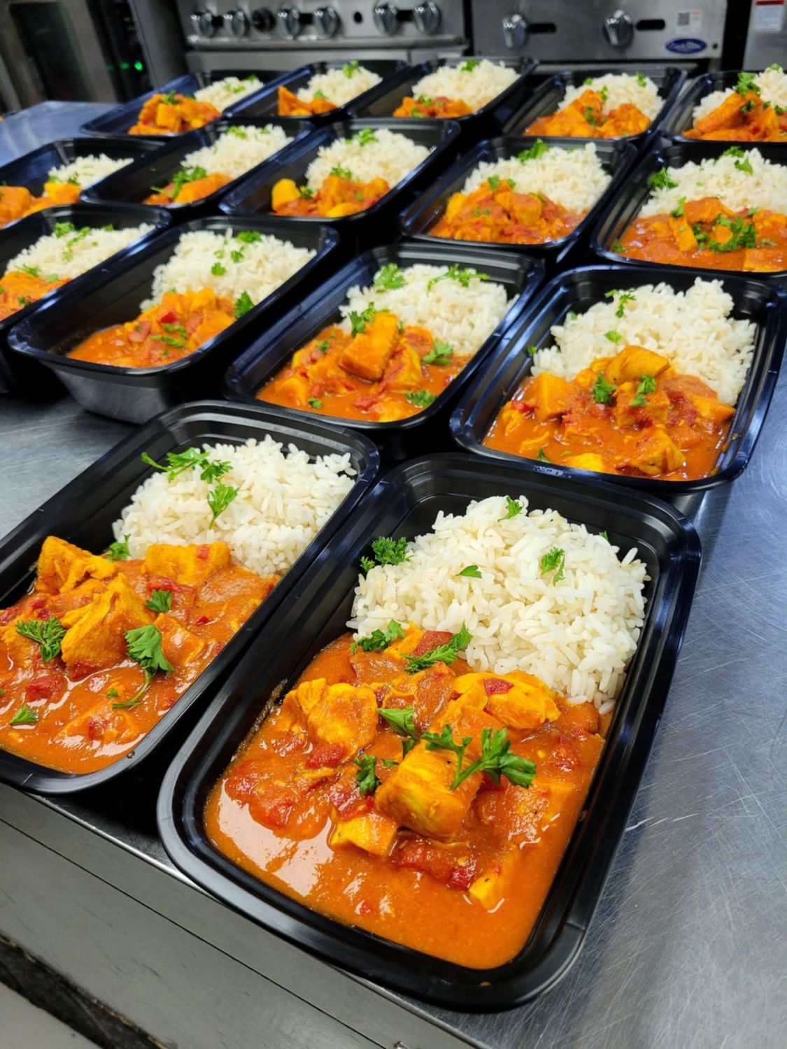 Chicken Curry w/ White Rice