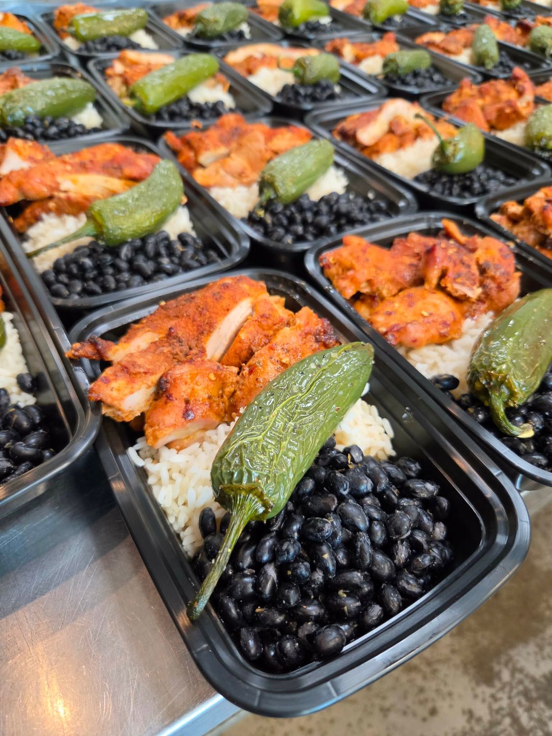 Achiote Chicken Thigh w/ Pico (No Jalapeno)