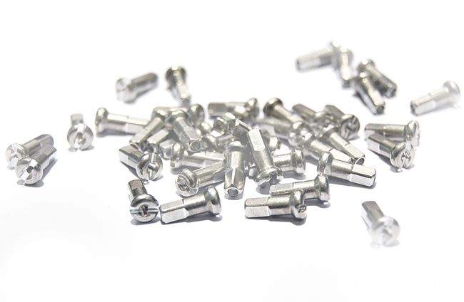 Dt Swiss Speichennippel 12 x 2.0mm 100stck silber