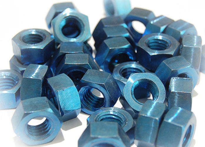 Titan Mutter M8 blau DIN 934 Grade 5