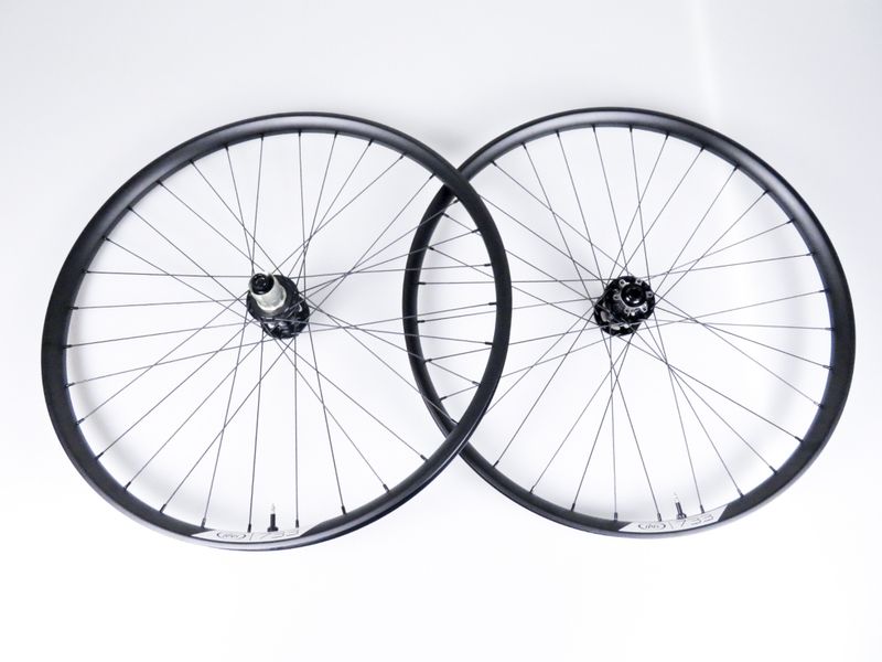 Ibis 733 Hakka MX 650b MTB Gravel Laufradsatz