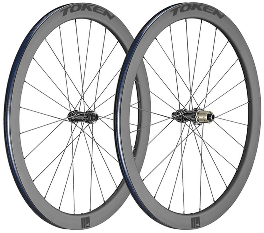 Laufradsatz TOKEN Resolute C45D  Carbon 28" Shimano 11/12