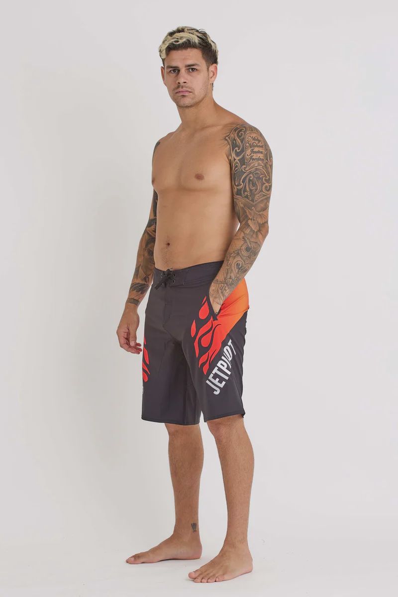 JETPILOT VINTAGE FLAME BOARDSHORTS BLACK 32&#39;&#39;